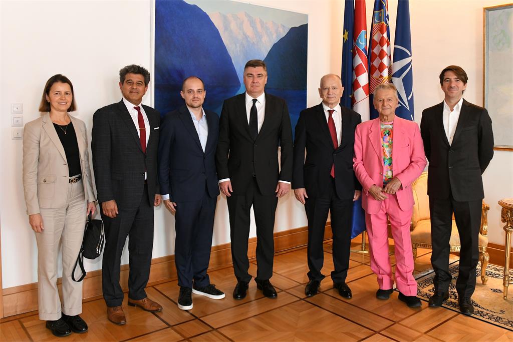 Il Presidente della Repubblica di Croazia, Zoran Milanović, ha ricevuto gli organizzatori della Società Croata per la Chirurgia della Cataratta e Refrattiva